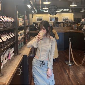 Meet your Posher, Esther